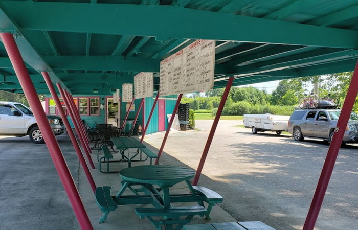 Leftys Drive-In  - Photo From Web (newer photo)